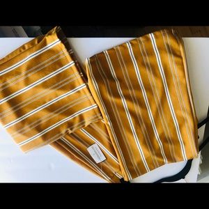 Mustard Stripped wide-leg Pants.